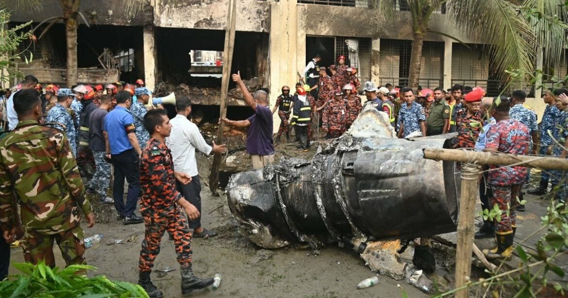 crash-avion-militaire-bangladesh-1200×630